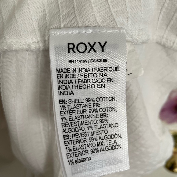 Roxy women’s size small white dress - Picture 6 of 6